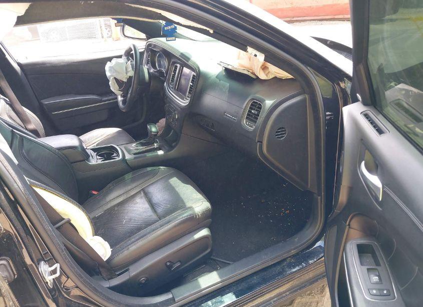 Photo 5 of 2021 Dodge Charger SXT RWD (VIN 2C3CDXBG3MH540601)