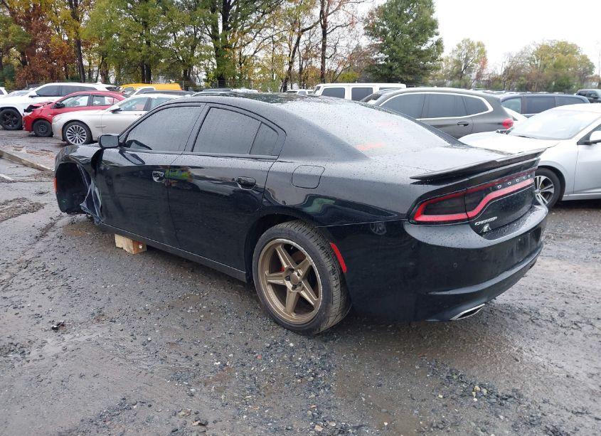 Photo 3 of 2021 Dodge Charger SXT RWD (VIN 2C3CDXBG3MH652606)
