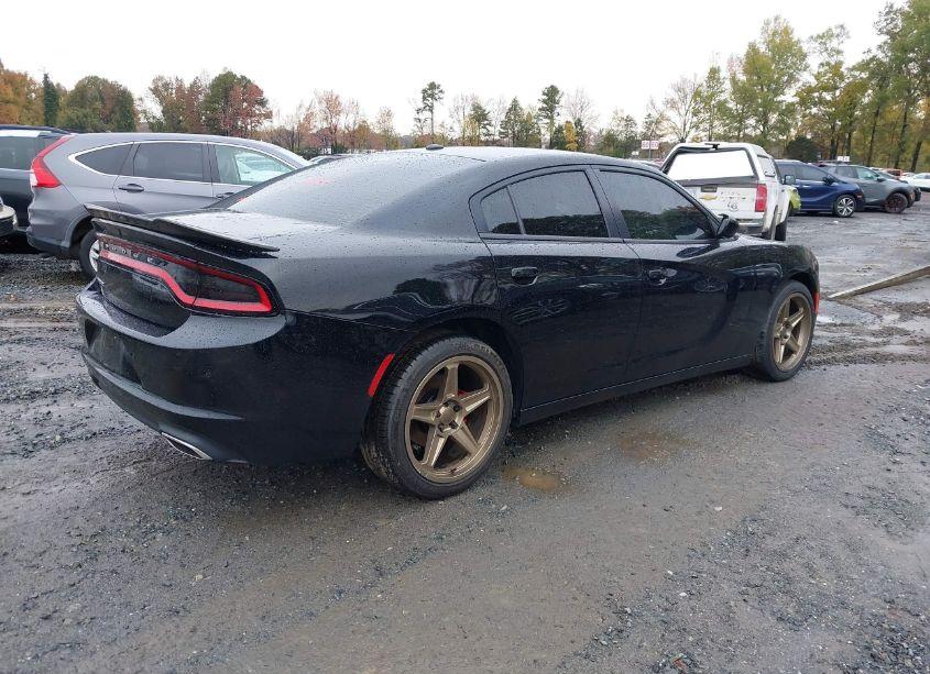Photo 4 of 2021 Dodge Charger SXT RWD (VIN 2C3CDXBG3MH652606)