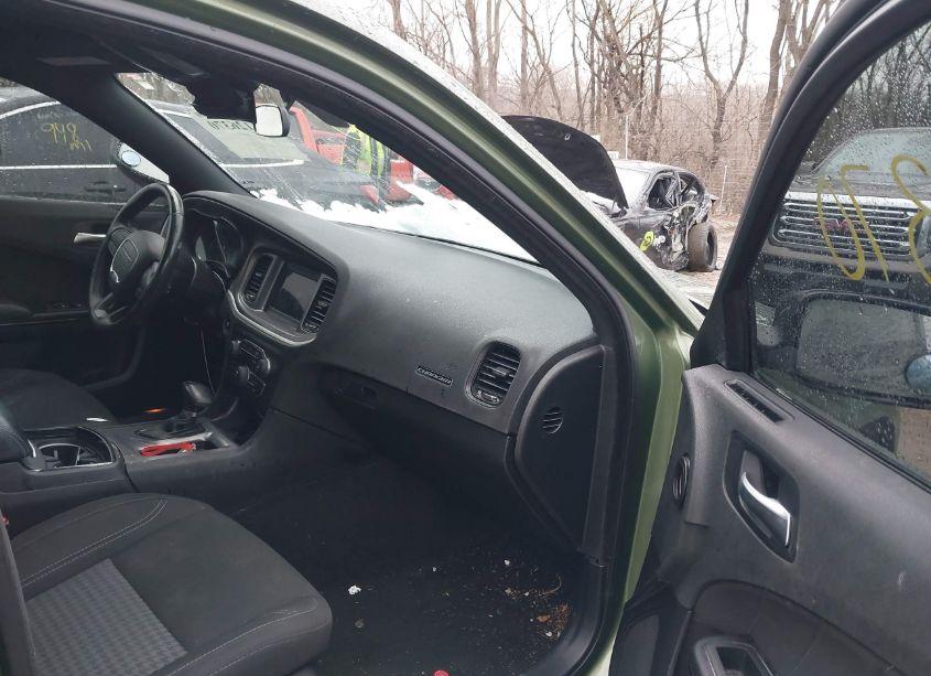Photo 5 of 2021 Dodge Charger SXT RWD (VIN 2C3CDXBG3MH679496)