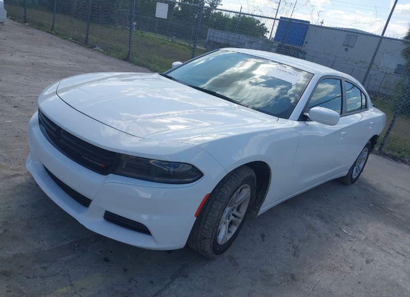 Photo 2 of 2022 Dodge Charger SXT RWD (VIN 2C3CDXBG3NH247976)