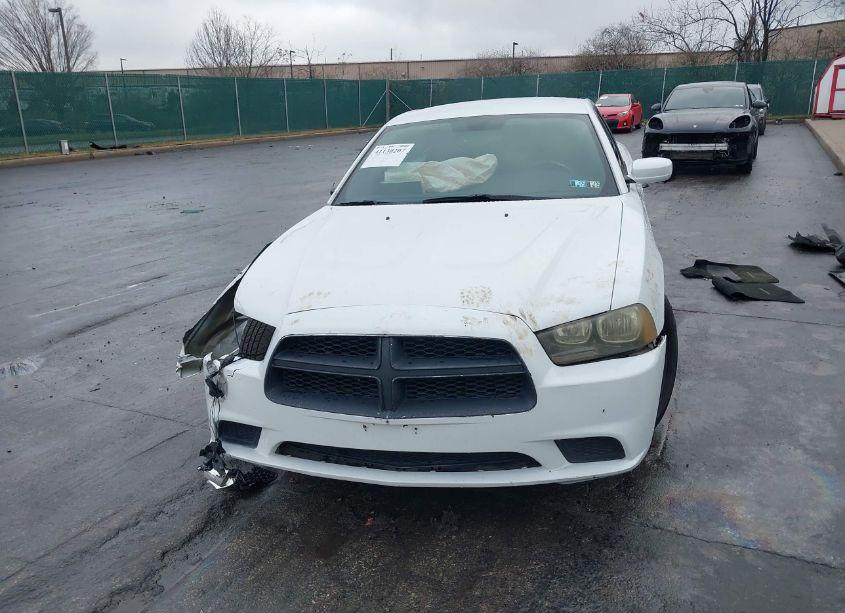 Photo 11 of 2012 Dodge Charger SE (VIN 2C3CDXBG4CH137886)