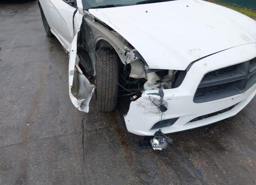 Photo 6 of 2012 Dodge Charger SE (VIN 2C3CDXBG4CH137886)