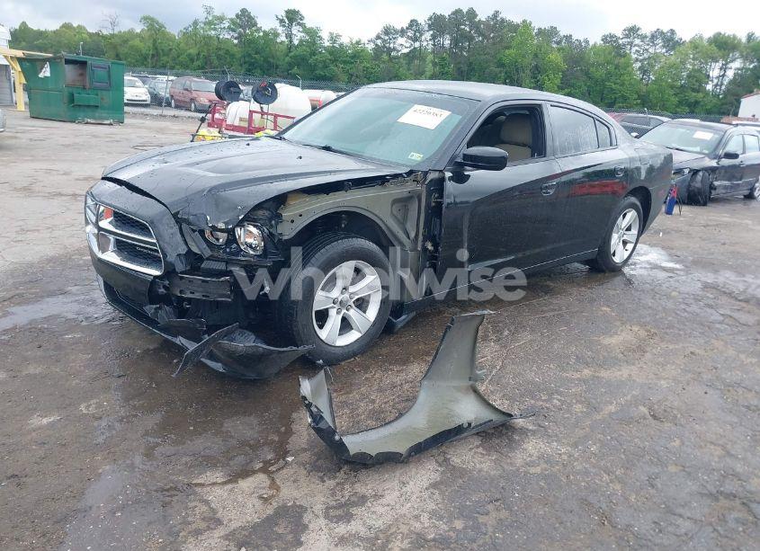 Photo 2 of 2013 Dodge Charger SE (VIN 2C3CDXBG4DH522639)