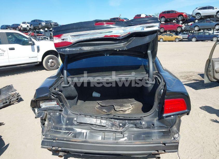 Photo 16 of 2013 Dodge Charger SE (VIN 2C3CDXBG4DH597776)