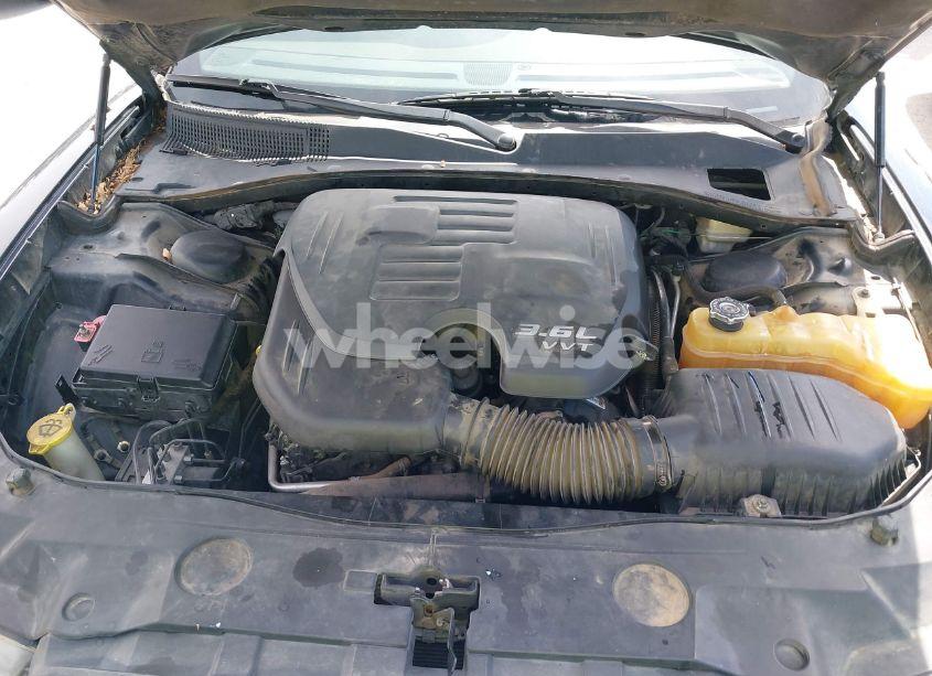 Photo 10 of 2013 Dodge Charger SE (VIN 2C3CDXBG4DH625558)