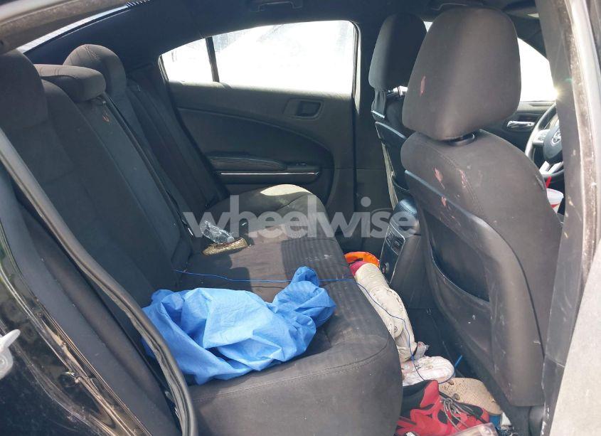 Photo 8 of 2013 Dodge Charger SE (VIN 2C3CDXBG4DH625558)