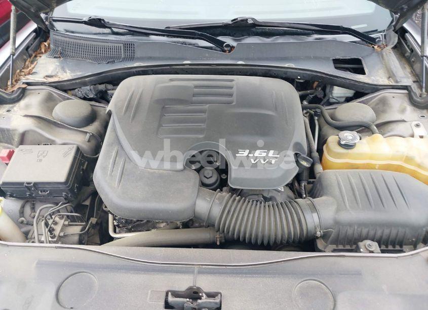 Photo 10 of 2013 Dodge Charger SE (VIN 2C3CDXBG4DH660455)