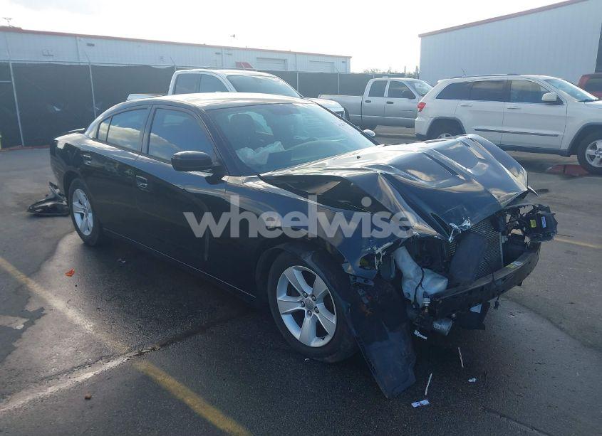2013 Dodge Charger SE (VIN 2C3CDXBG4DH680012) main photo