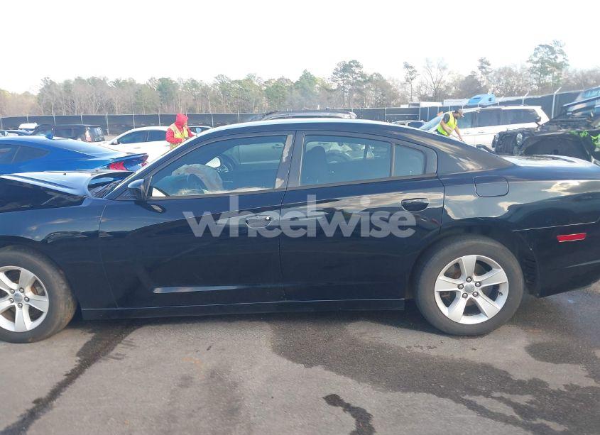 Photo 15 of 2013 Dodge Charger SE (VIN 2C3CDXBG4DH680012)