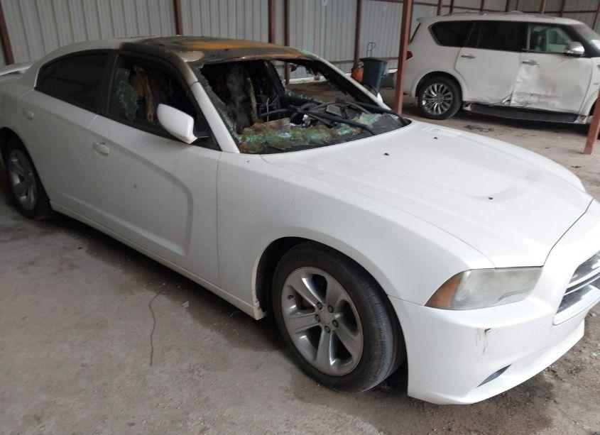 2013 Dodge Charger SE (VIN 2C3CDXBG4DH684710) main photo