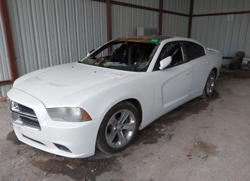 Photo 6 of 2013 Dodge Charger SE (VIN 2C3CDXBG4DH684710)