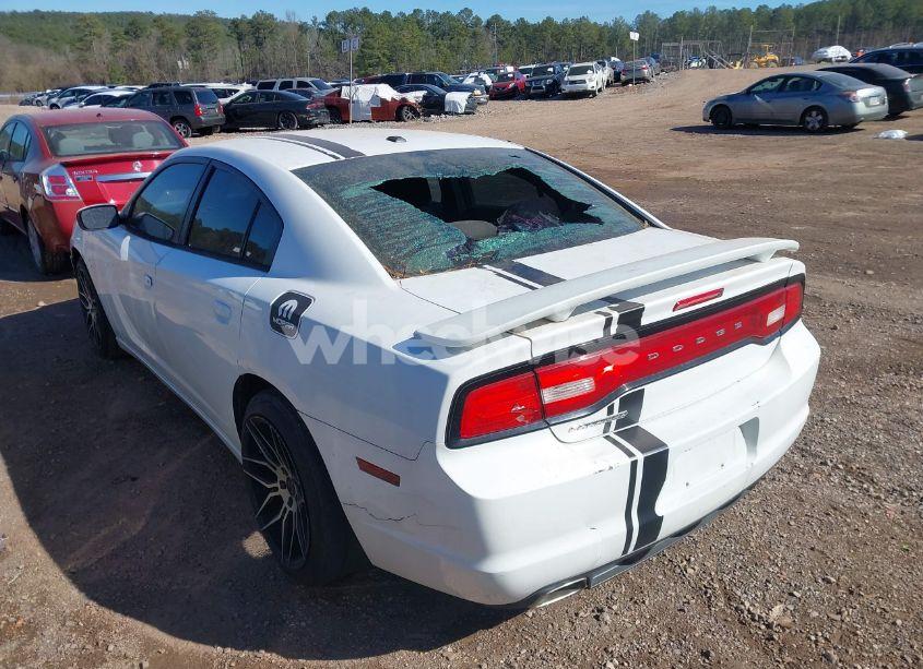 Photo 6 of 2013 Dodge Charger SE (VIN 2C3CDXBG4DH696579)