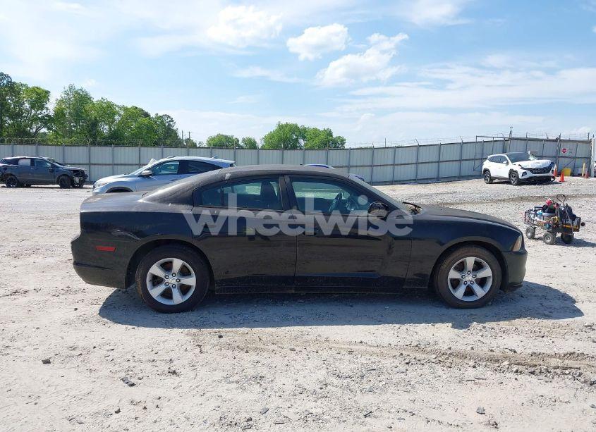 Photo 13 of 2014 Dodge Charger SE (VIN 2C3CDXBG4EH130598)