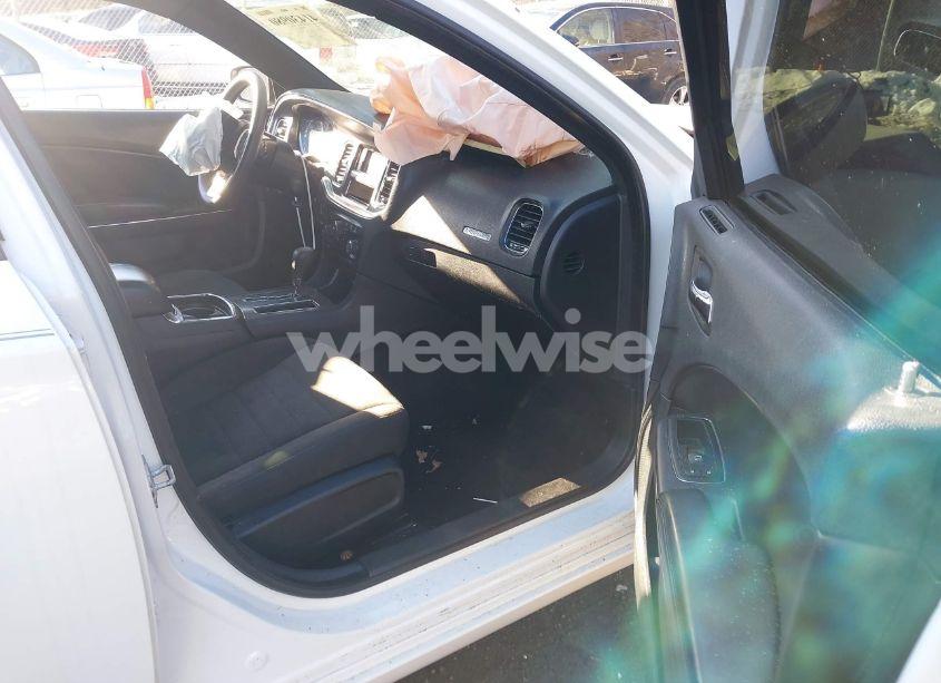 Photo 5 of 2014 Dodge Charger SE (VIN 2C3CDXBG4EH169000)