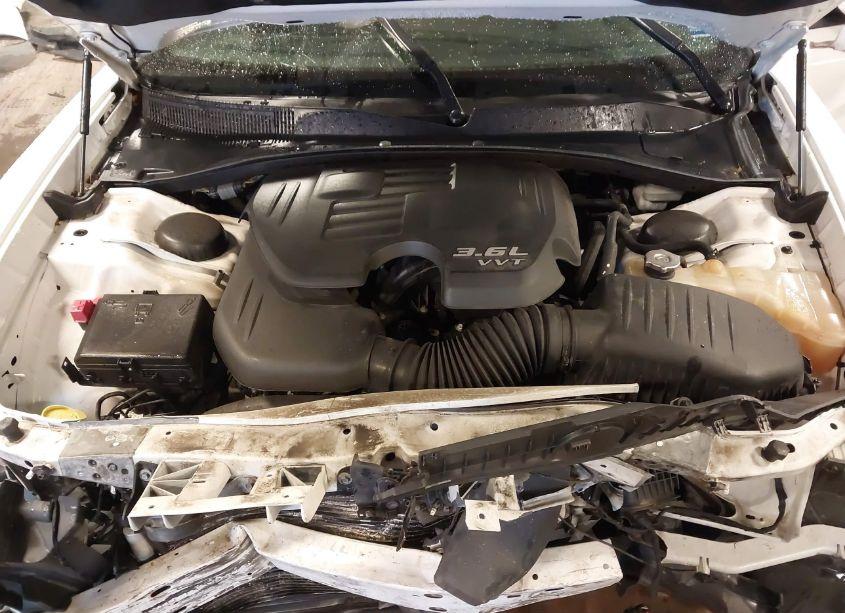 Photo 10 of 2014 Dodge Charger SE (VIN 2C3CDXBG4EH197380)