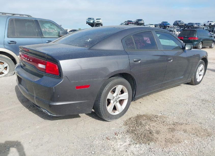 Photo 4 of 2014 Dodge Charger SE (VIN 2C3CDXBG4EH198416)