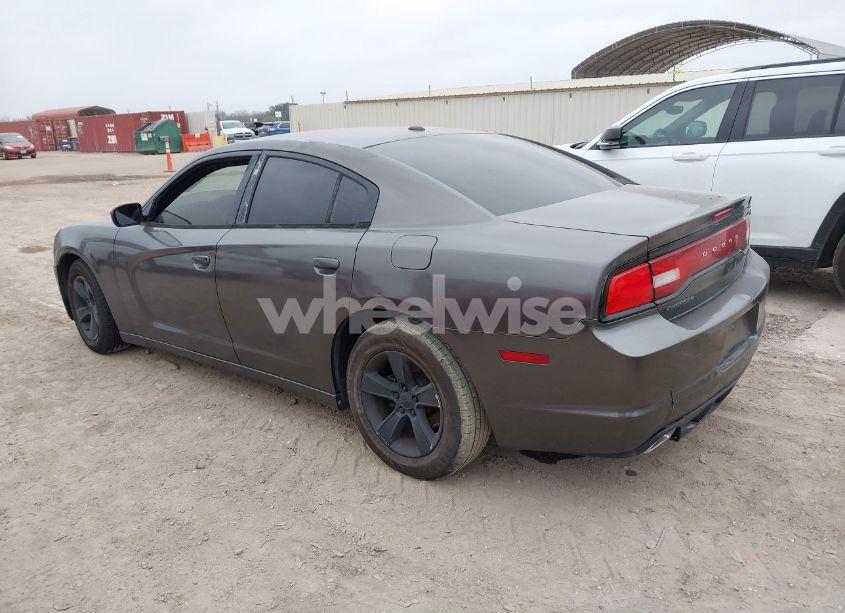 Photo 3 of 2014 Dodge Charger SE (VIN 2C3CDXBG4EH205896)