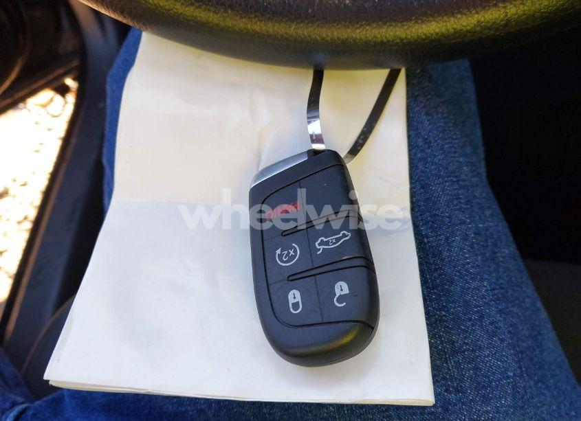 Photo 11 of 2014 Dodge Charger SE (VIN 2C3CDXBG4EH243239)