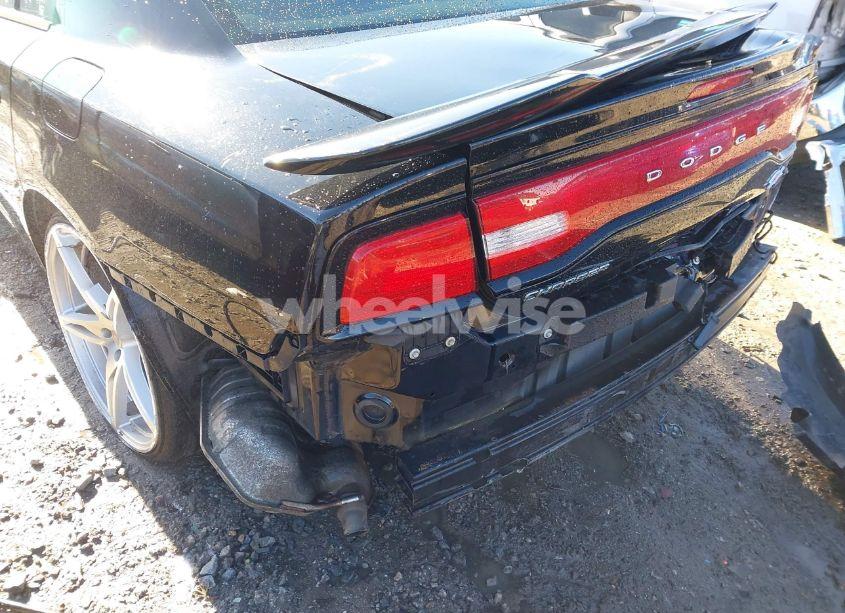 Photo 21 of 2014 Dodge Charger SE (VIN 2C3CDXBG4EH243239)