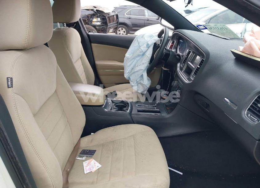 Photo 5 of 2014 Dodge Charger SE (VIN 2C3CDXBG4EH251924)