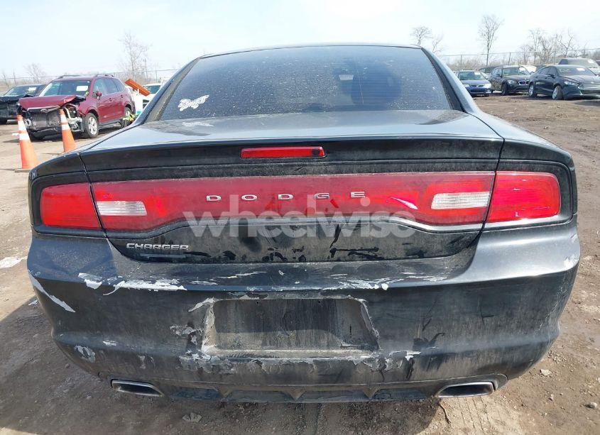 Photo 16 of 2014 Dodge Charger SE (VIN 2C3CDXBG4EH268898)