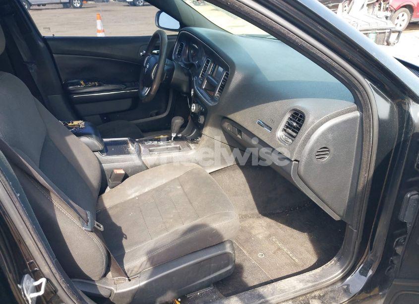 Photo 5 of 2014 Dodge Charger SE (VIN 2C3CDXBG4EH268898)