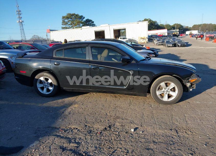 Photo 13 of 2014 Dodge Charger SE (VIN 2C3CDXBG4EH306968)