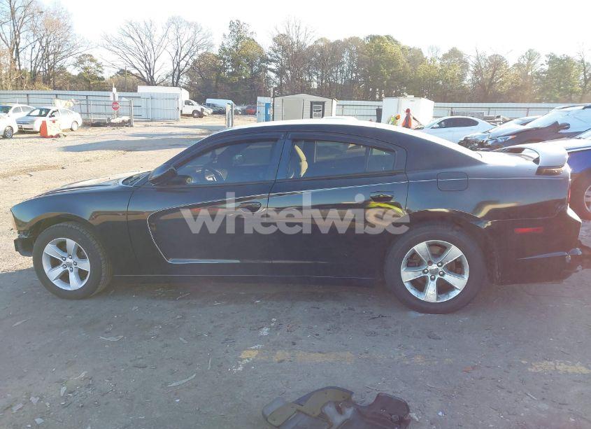 Photo 14 of 2014 Dodge Charger SE (VIN 2C3CDXBG4EH306968)