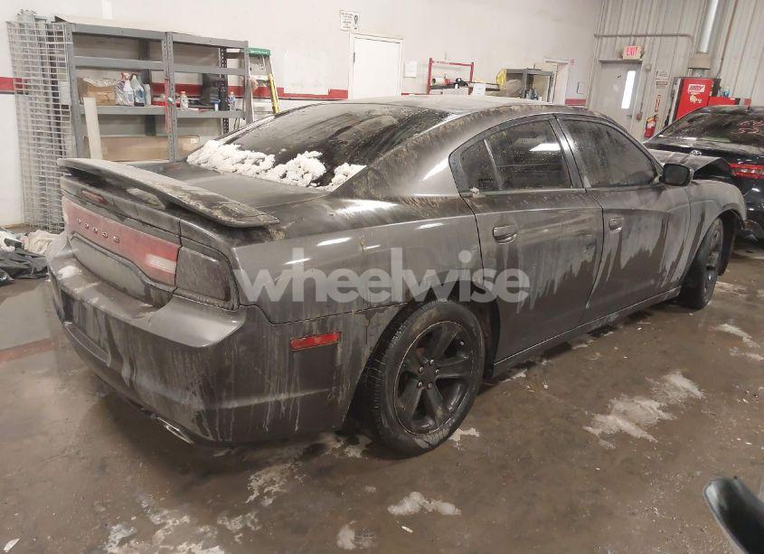 Photo 4 of 2014 Dodge Charger SE (VIN 2C3CDXBG4EH359959)