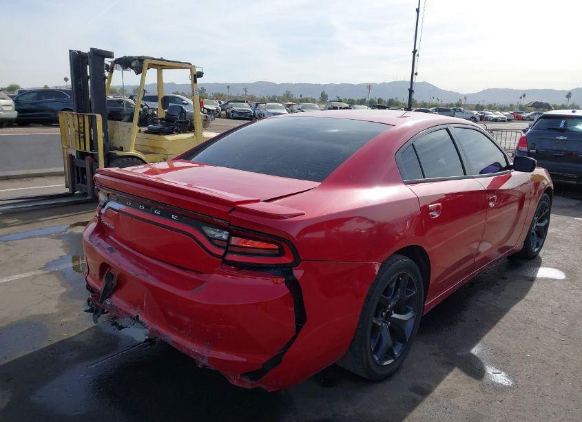 Photo 4 of 2016 Dodge Charger SE (VIN 2C3CDXBG4GH174622)