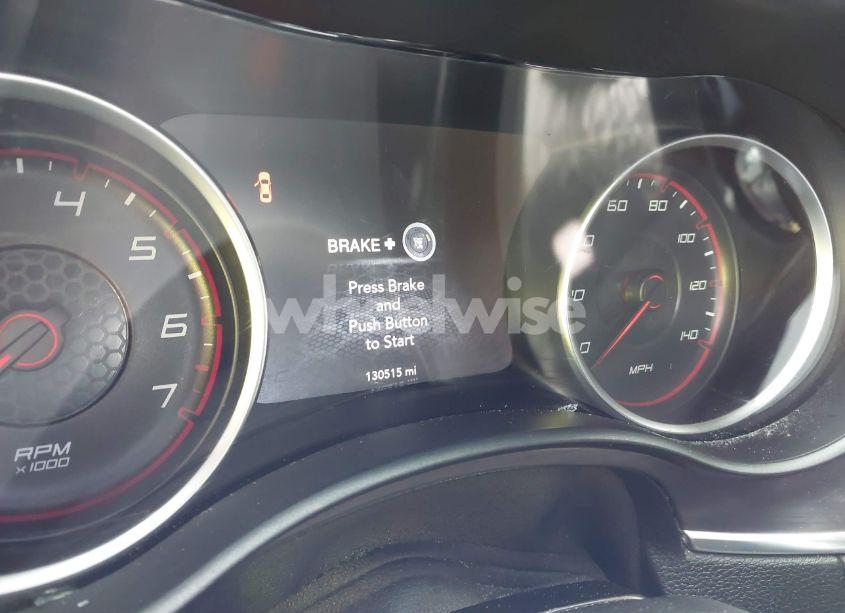 Photo 7 of 2017 Dodge Charger SE RWD (VIN 2C3CDXBG4HH541360)