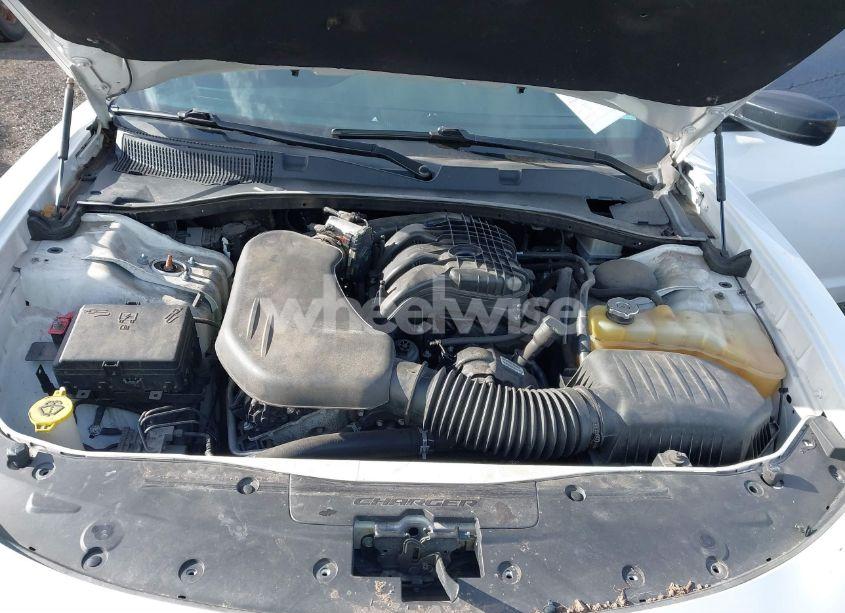 Photo 10 of 2017 Dodge Charger SE RWD (VIN 2C3CDXBG4HH623640)