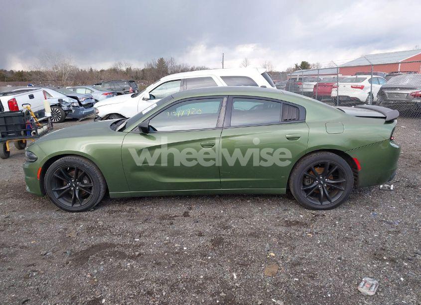Photo 13 of 2018 Dodge Charger SXT (VIN 2C3CDXBG4JH217847)
