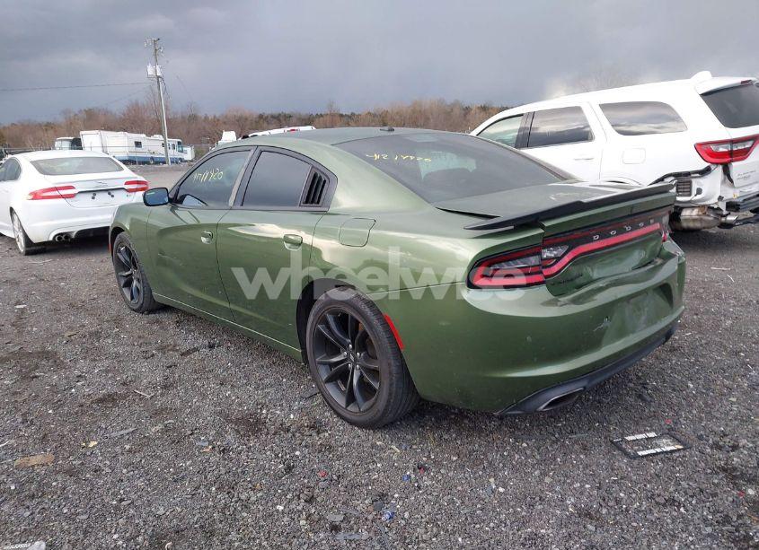 Photo 3 of 2018 Dodge Charger SXT (VIN 2C3CDXBG4JH217847)
