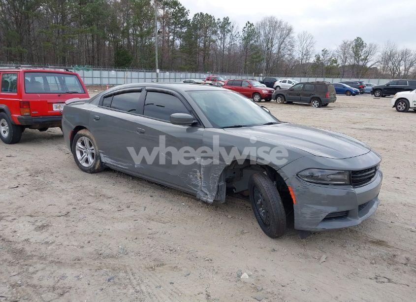 2019 Dodge Charger SXT RWD (VIN 2C3CDXBG4KH572194) main photo