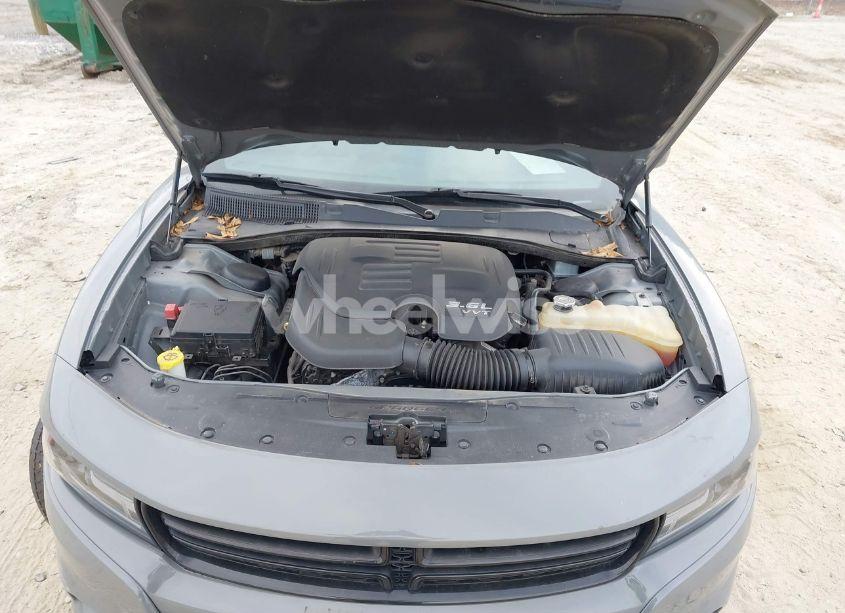 Photo 10 of 2019 Dodge Charger SXT RWD (VIN 2C3CDXBG4KH572194)