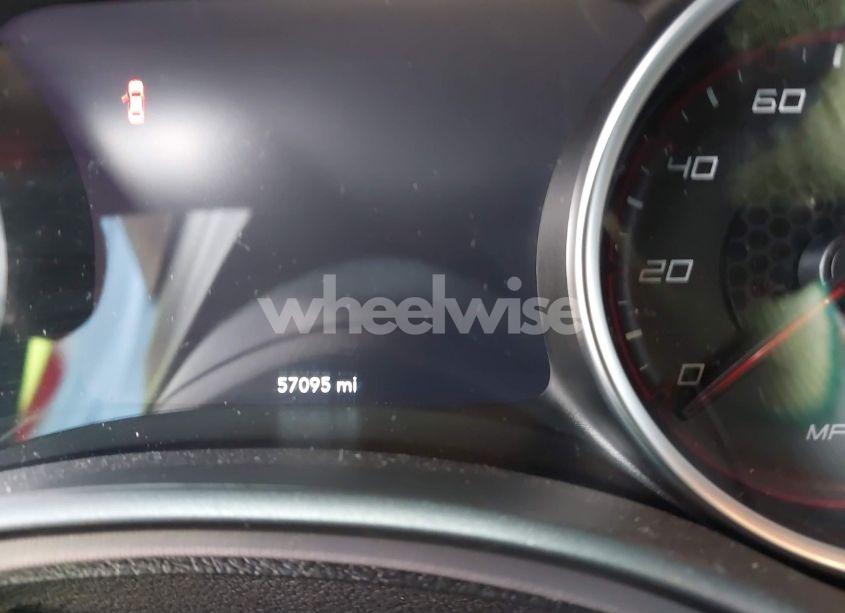 Photo 15 of 2019 Dodge Charger SXT RWD (VIN 2C3CDXBG4KH572194)