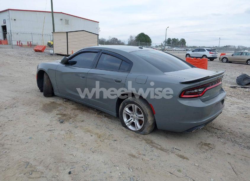 Photo 3 of 2019 Dodge Charger SXT RWD (VIN 2C3CDXBG4KH572194)