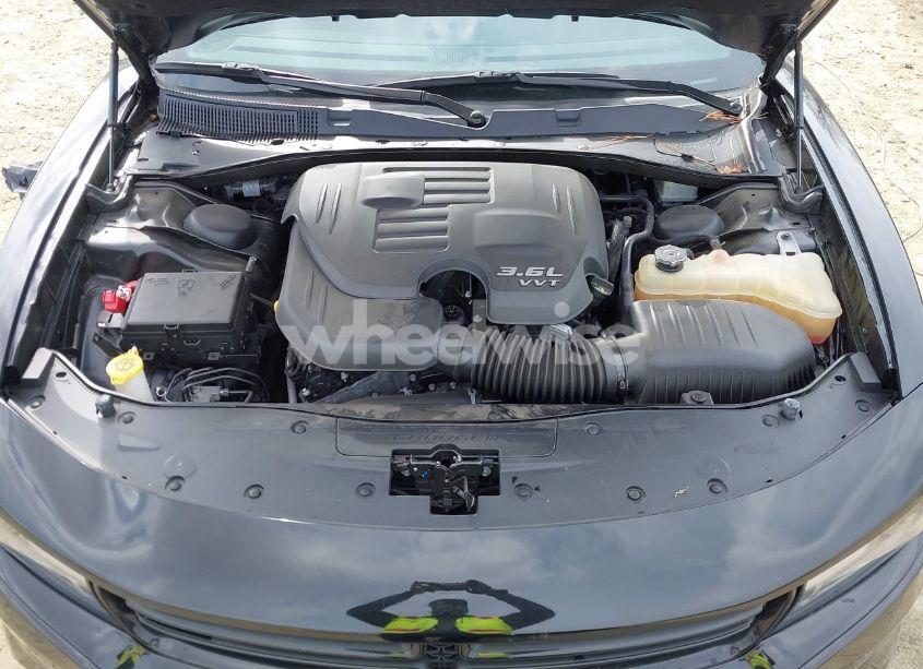 Photo 10 of 2019 Dodge Charger SXT RWD (VIN 2C3CDXBG4KH599816)