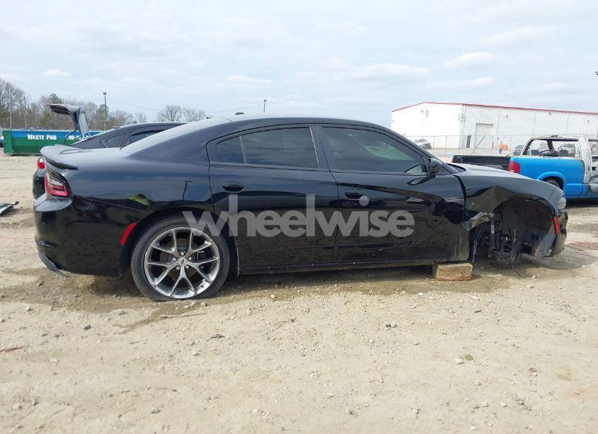 Photo 14 of 2019 Dodge Charger SXT RWD (VIN 2C3CDXBG4KH599816)