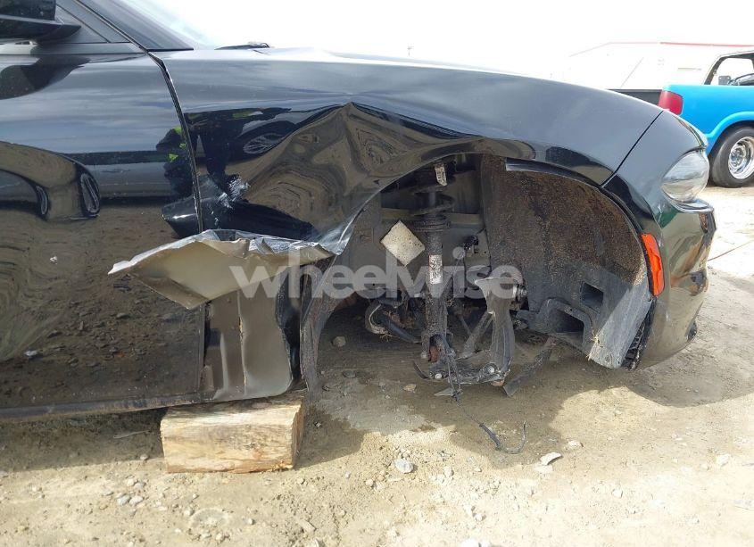 Photo 20 of 2019 Dodge Charger SXT RWD (VIN 2C3CDXBG4KH599816)