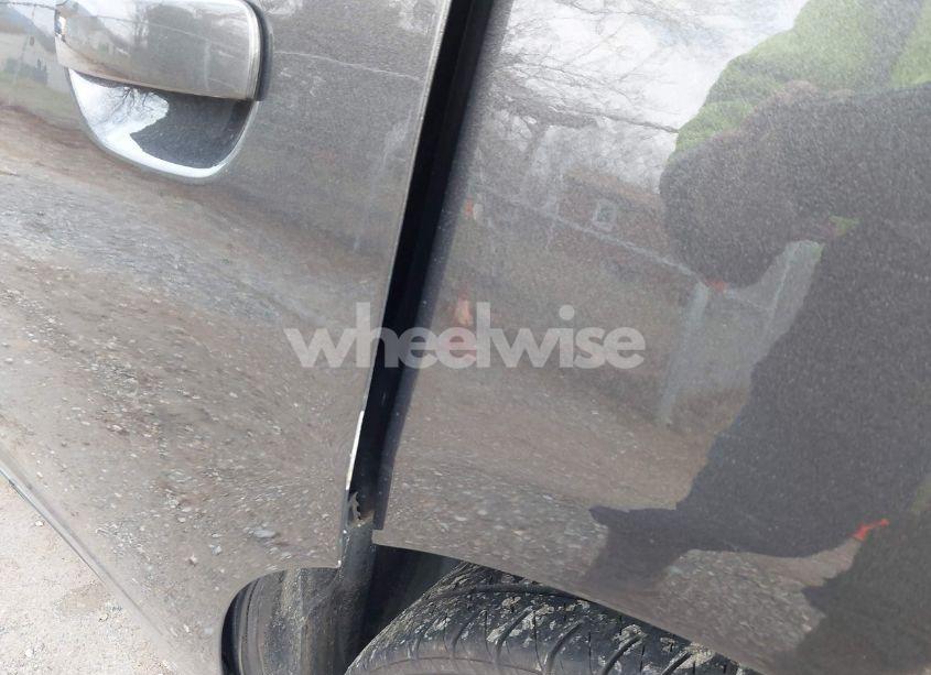 Photo 12 of 2019 Dodge Charger SXT RWD (VIN 2C3CDXBG4KH640915)