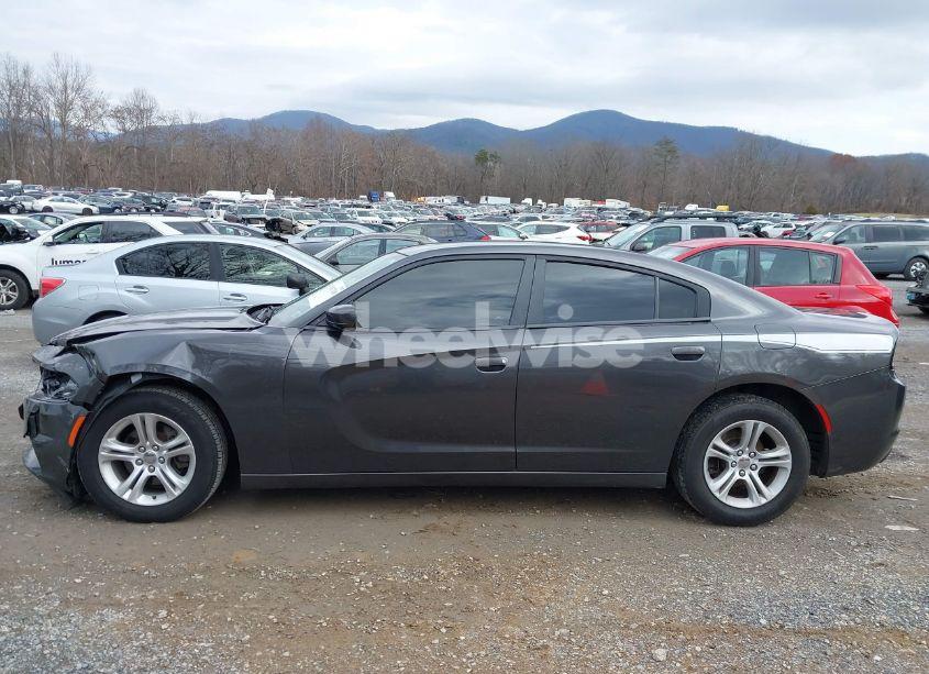 Photo 15 of 2019 Dodge Charger SXT RWD (VIN 2C3CDXBG4KH640915)