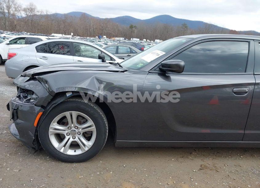 Photo 18 of 2019 Dodge Charger SXT RWD (VIN 2C3CDXBG4KH640915)