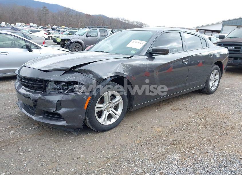 Photo 2 of 2019 Dodge Charger SXT RWD (VIN 2C3CDXBG4KH640915)