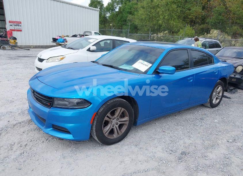 Photo 2 of 2019 Dodge Charger SXT RWD (VIN 2C3CDXBG4KH670383)
