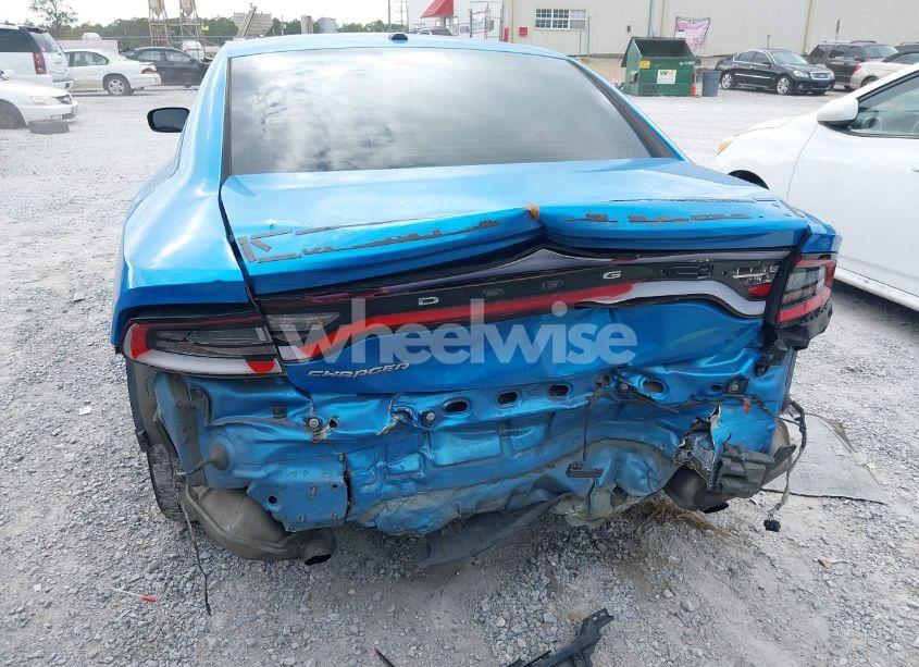Photo 6 of 2019 Dodge Charger SXT RWD (VIN 2C3CDXBG4KH670383)