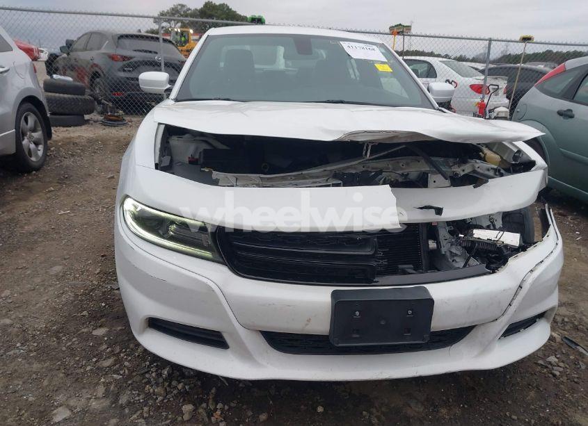 Photo 6 of 2019 Dodge Charger SXT RWD (VIN 2C3CDXBG4KH725446)