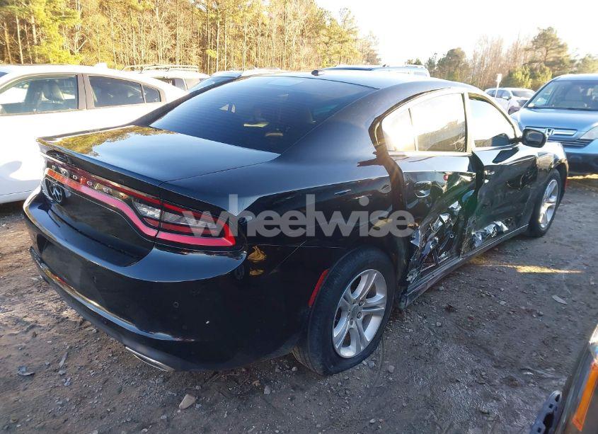 Photo 4 of 2019 Dodge Charger SXT RWD (VIN 2C3CDXBG4KH758625)
